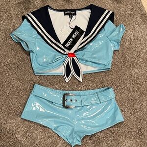 Trickz N’ Treatz Open Seas Sailor costume, size S, NWT